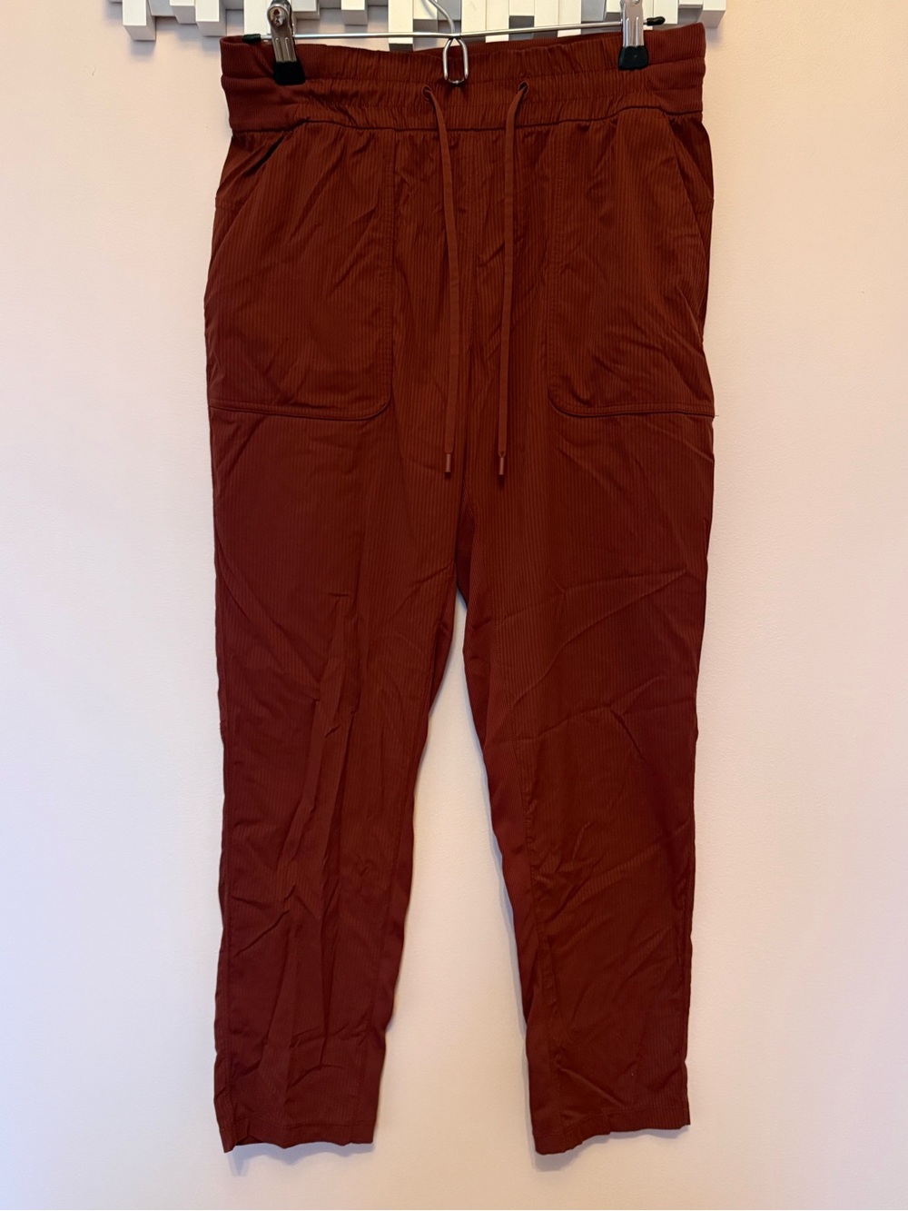 Lululemon Studio Dance Pants size 8 in cranberry